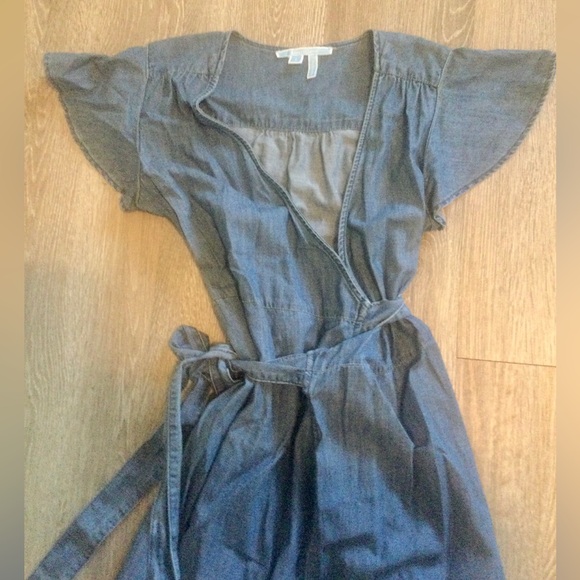 DRAPER JAMES DENIM WRAP DRESS. EUC - Picture 3 of 5